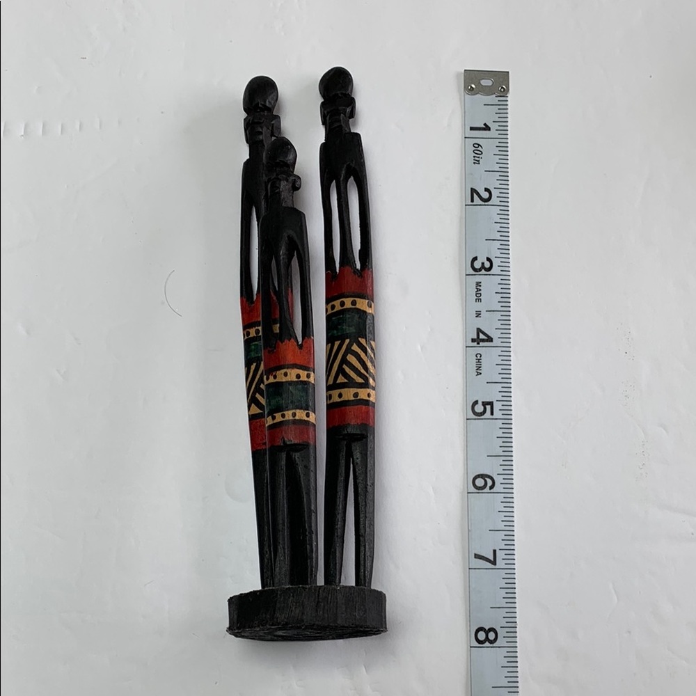 Black and Red Wooden Figurines - Picture 4 of 4